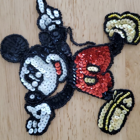 Vintage BLINGED Out Mickey Aplacae - Picture 1 of 4